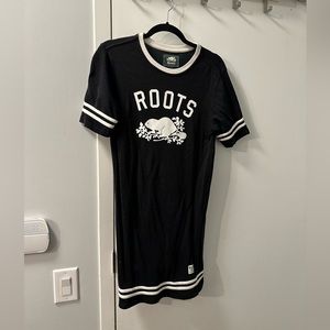 Roots sweatshirt dress
